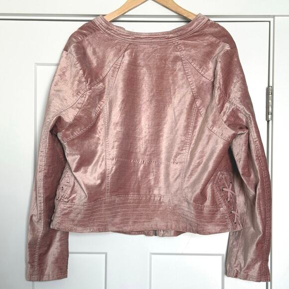 Torrid Pink Velvet Moto Jacket with Lattice Tie Sleeves Size 2 - Picture 4 of 10